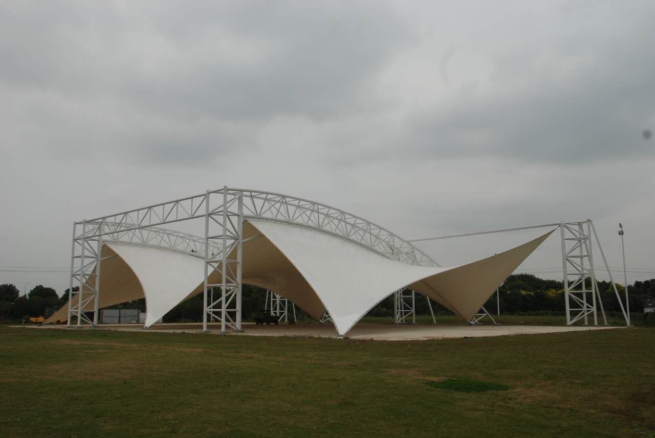 自驾游野外搭帐篷的安全性探讨-2