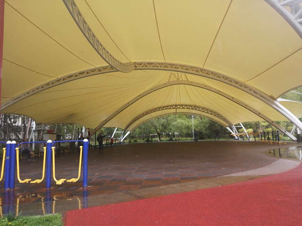 租赁篷房：安全可靠的活动解决方案-1