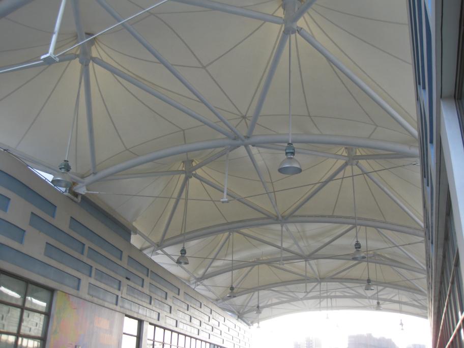 “创新未来:深圳膜结构看台的独特魅力-1