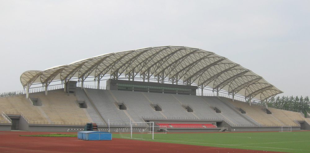 篮球场围栏：打造安全无虞的运动天堂-2